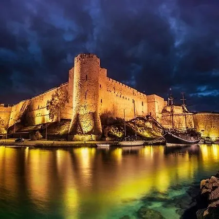 Anadol Hotel & Pool Central Kyrenia 3*