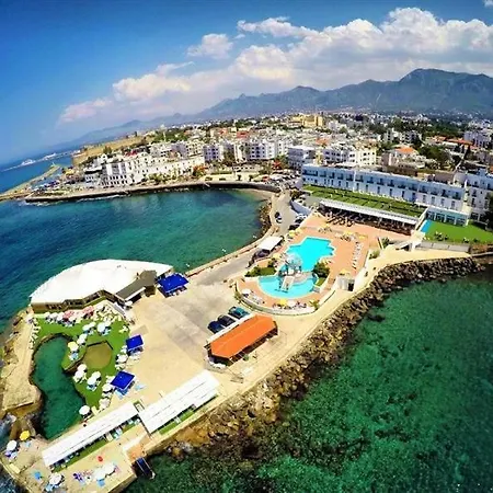 Anadol Hotel & Pool Central Kyrenia 酒店