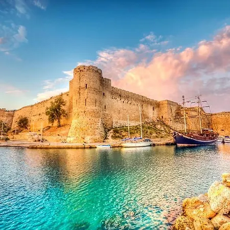 Anadol Hotel & Pool Central Kyrenia