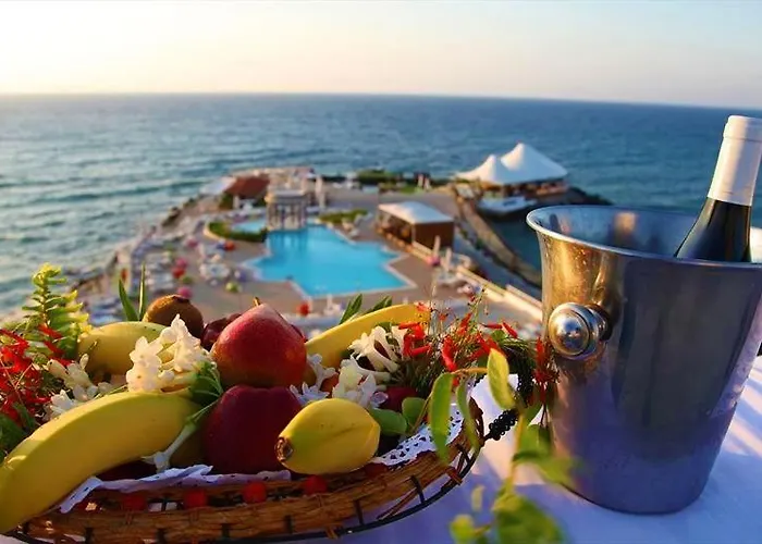 Hotel Anadol Hotel & Pool Central Kyrenia 3*